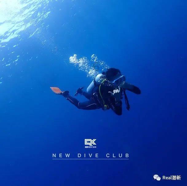 男朋友说我要能瞬移现在在你面前了你说有多想呢怎么回复？游戏画面